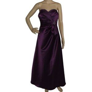 Belsoie Dress Womens Size 10 Purple Satin formal bridesmaid long strapless maxi
